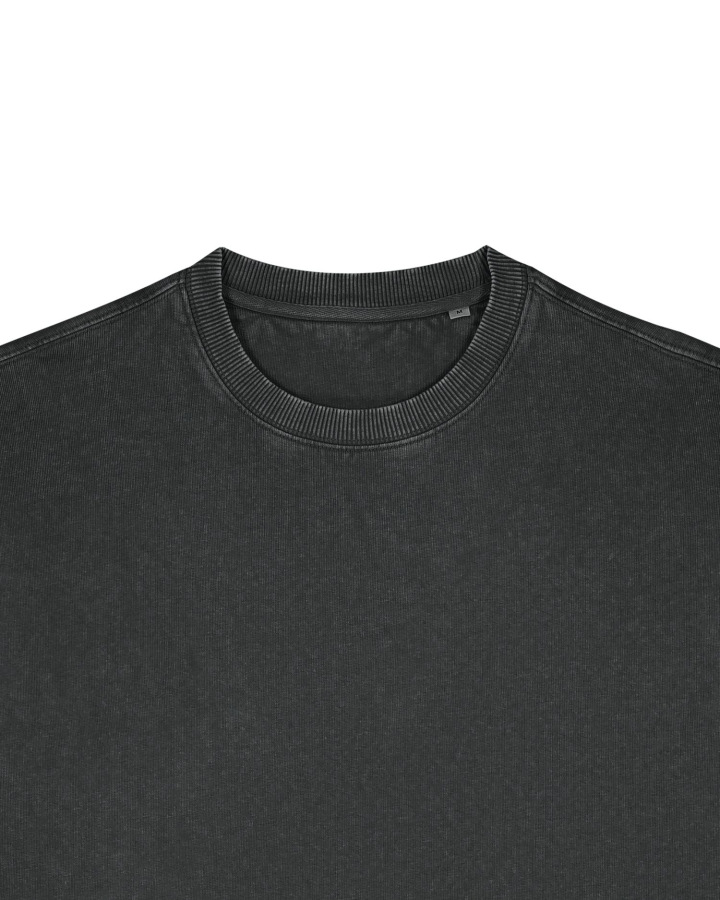 G. Dyed Black Rock