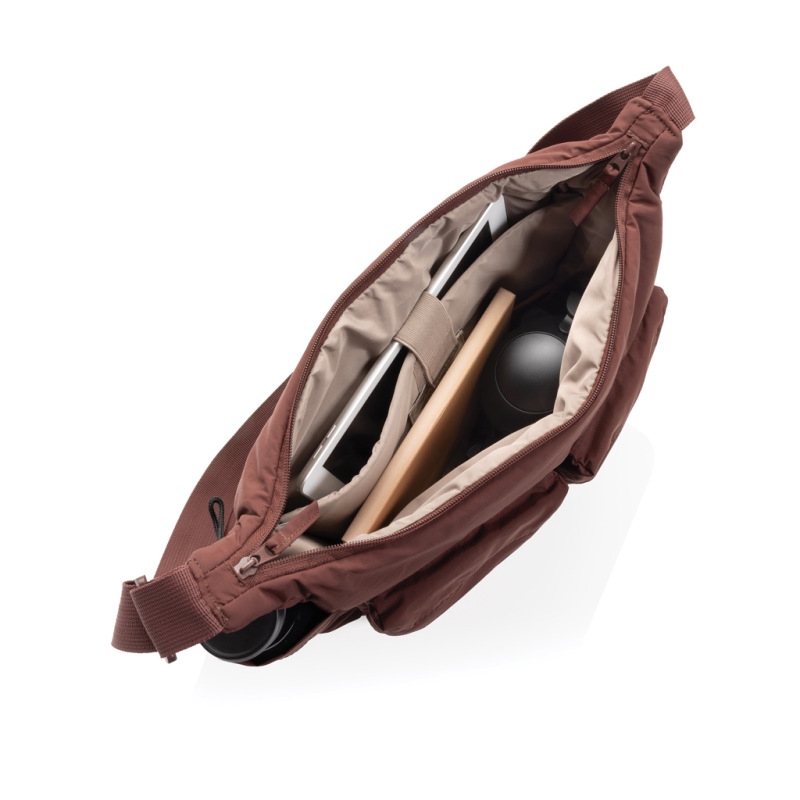 KENTO URBAN RCS polstrovaná crossbody taška z rec. Nylonu vínovo červená 4