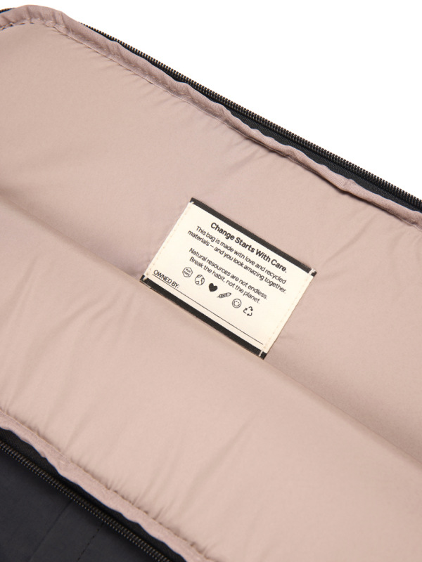 KENTO URBAN RCS rec. nylonový 15,6-palcový obal na laptop čierna 4