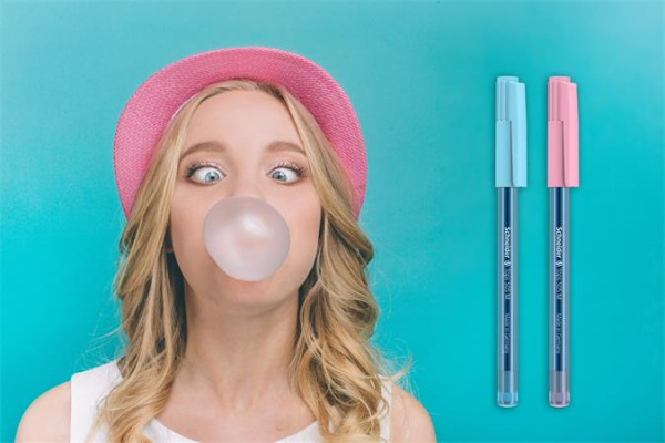 Guľôčkové pero, 0,5 mm, s vrchnákom, SCHNEIDER "Tops 505 M Bubble Gum", modré, limitovaná 7