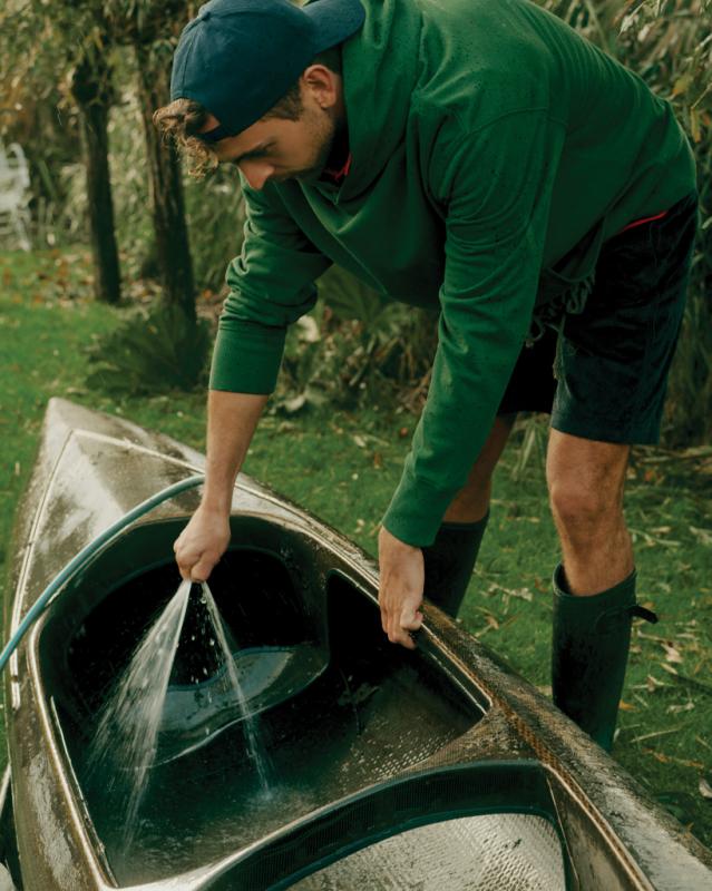 Mikina s kapucňou Iqoniq Yoho relaxed fit z recykl. bavlny forest green S 17