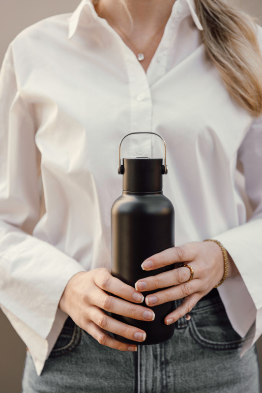 VINGA Cael RCS nerezová fľaša so slamkou 600 ml čierna 9