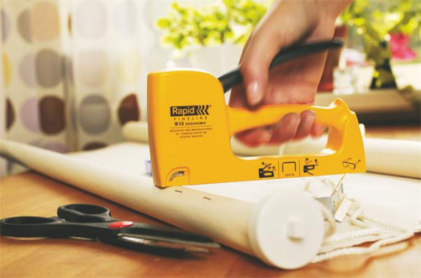 Zošívačka, 13/4-10, hobby, RAPID "R13E", žltá 5