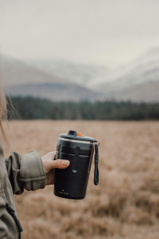 Nordic Drift Trail RCS Uzamyk. a nepriep. hrnček na kávu 350 čierna 9