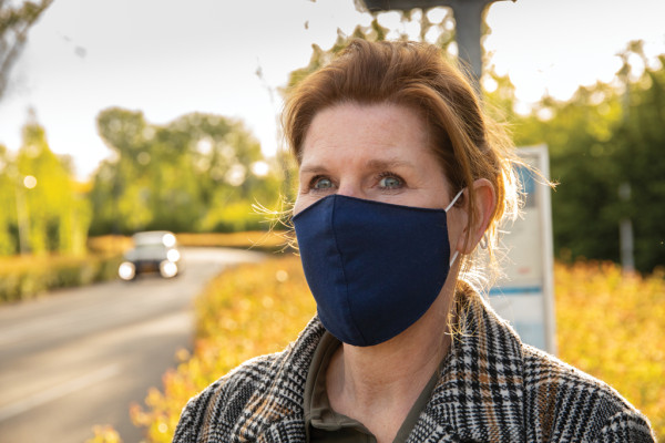 Opakovane použiteľné 2vrstvové bavlnené rúško námornícka modrá 9