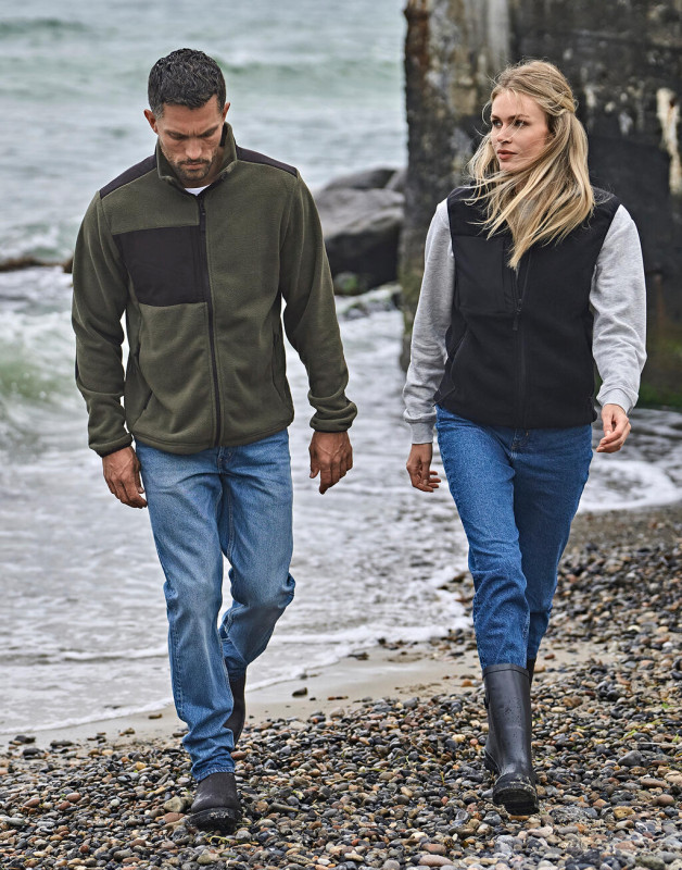 Mountain Fleece 1