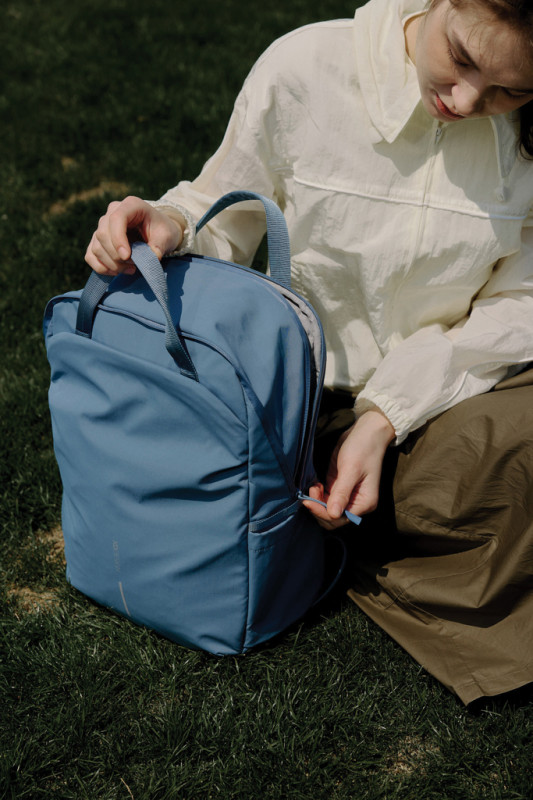 Batoh soft tote XD Design modrá 13