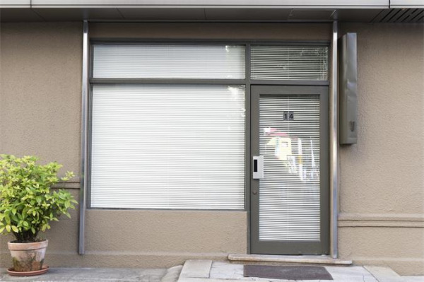 Informačná tabuľka, samolepiaca, 2,5x4,4 cm, hliníkový vzhľad, EXACOMPTA, č. 1 3