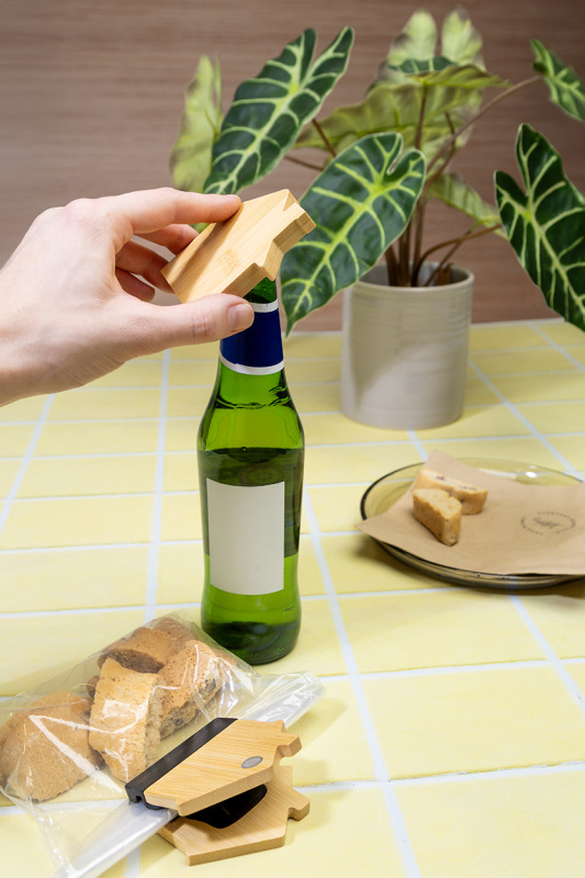 CasaPivo otvárač s magnetom na chladničku 3