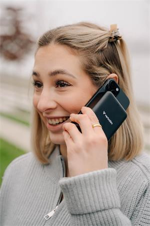 Power banka, externá batéria, magnetická, 20 000 mAh, stojanček, VERBATIM "Charge n Go Ess 5