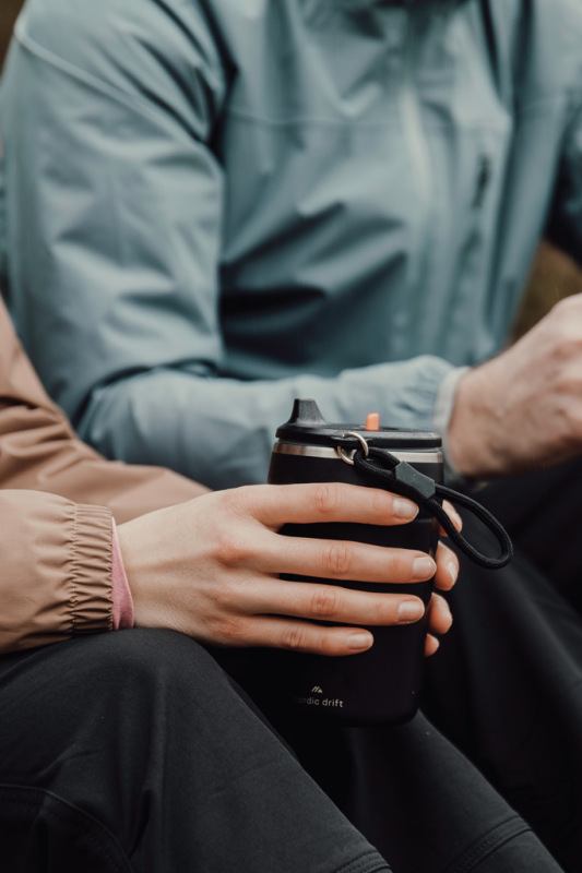 Nordic Drift Trail RCS Uzamyk. a nepriep. hrnček na kávu 350 čierna 11