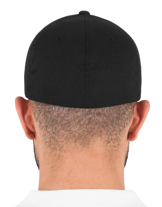 Diamond Quilted Flexfit šiltovka 1