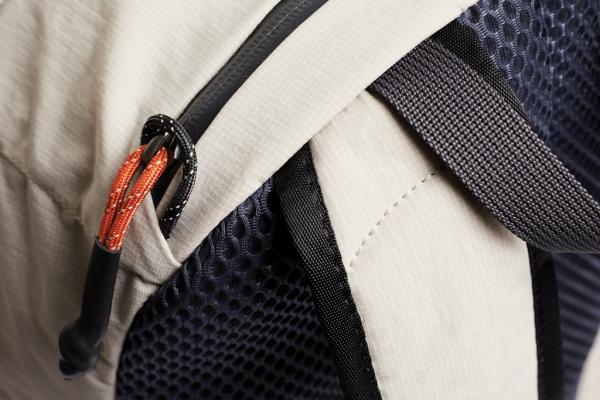 Bellroy Lite Daypack béžová 6