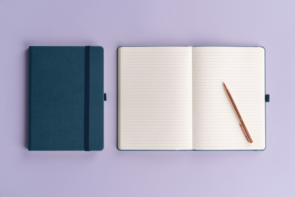 NOTIQUE Notes Aprint Neo, modrý, linajkovaný, 15 x 21 cm 5