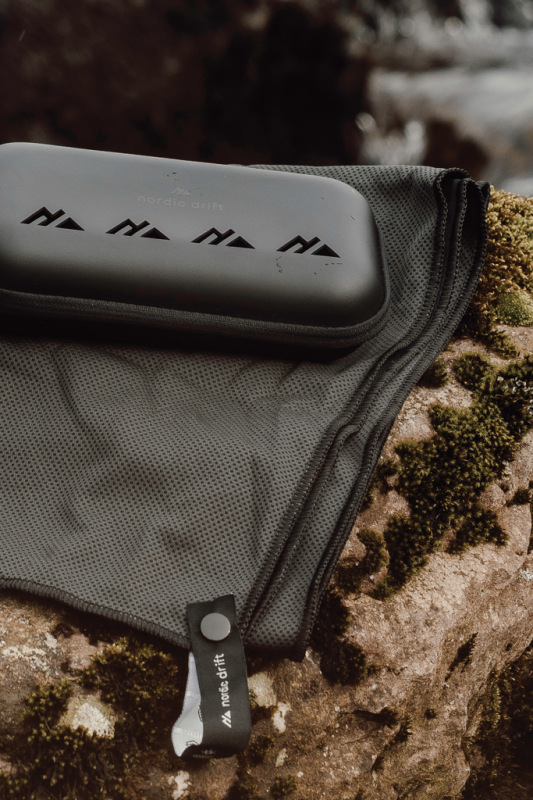 Nordic Drift GRS Aero športový uterák čierna 3