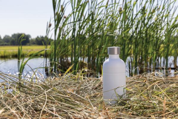 Fľaša Soda na sýtené nápoje z RCS recyklovaného hliníka biela 9