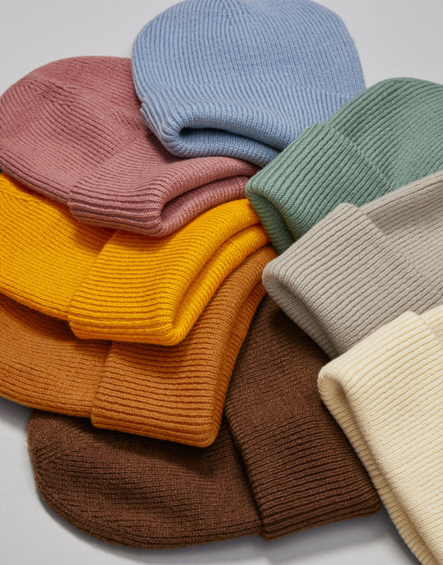 Klasická čiapka Beanie se širokou manžetou 10