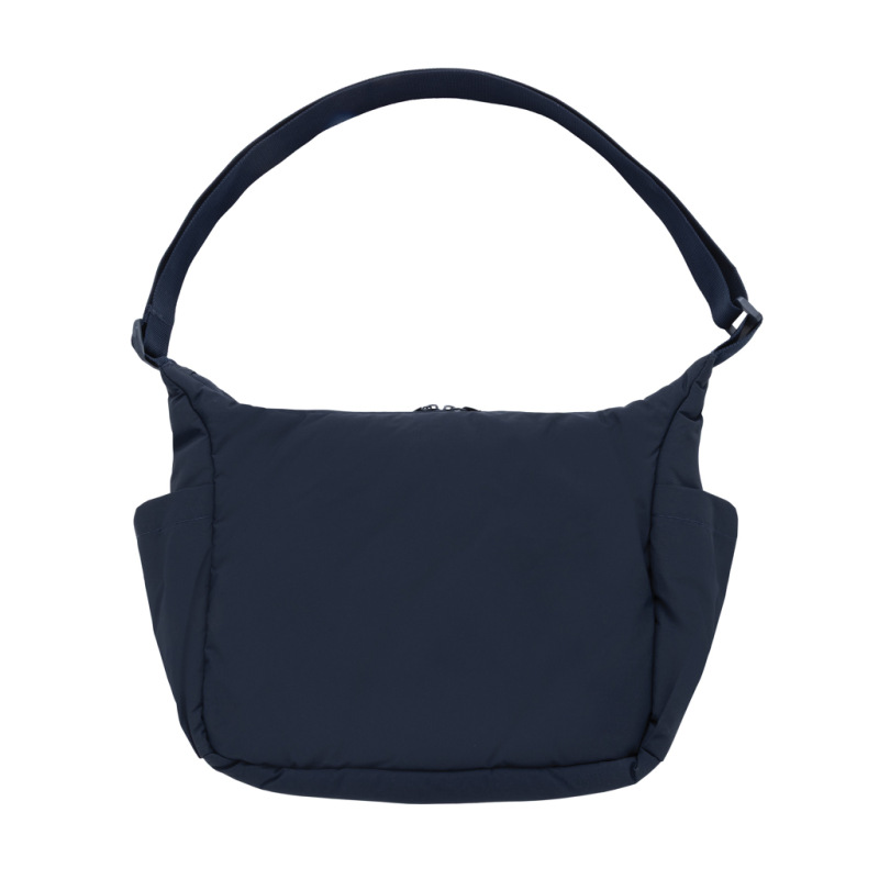 KENTO URBAN RCS polstrovaná crossbody taška z rec. Nylonu námornícka modrá 3