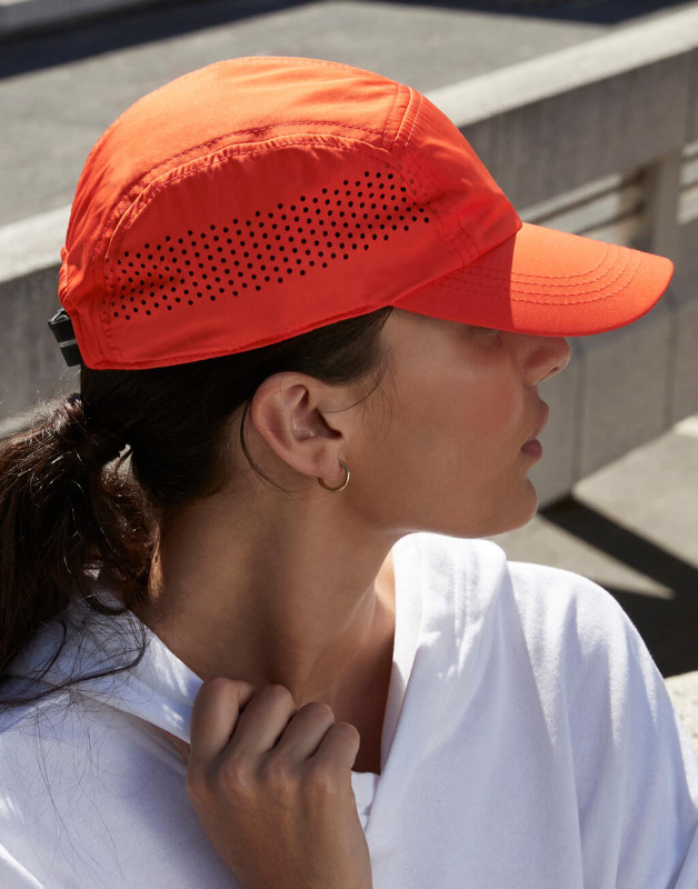 Šiltovka Technical Running Cap 10