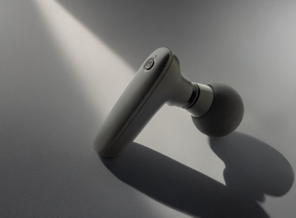 Revix RCS recyklovaná plastová masážna pištoľ čierna 6