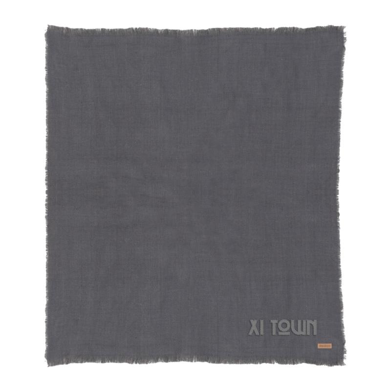 Tkaná deka Ukiyo 130 x 150cm z Polylana® AWARE™ sivá 4