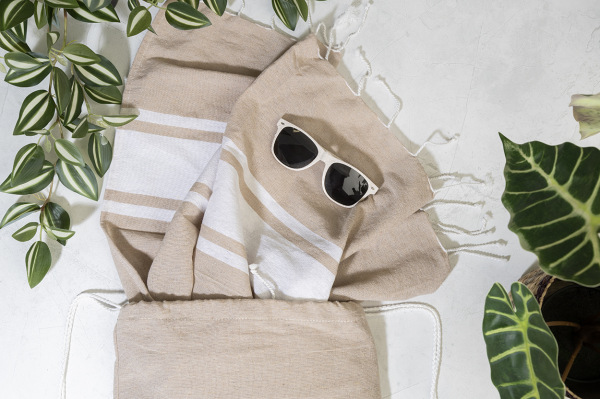 Tortuga plážový uterák z recyklovanej bavlny a taška so sťahovacou šnúrkou 3