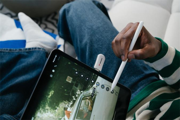 USB kľúč, 128GB, USB-C 3.2 Gen1, VERBATIM "Plectra", biely 5