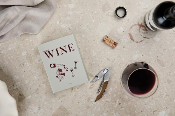 VINGA Story of wine off white 4