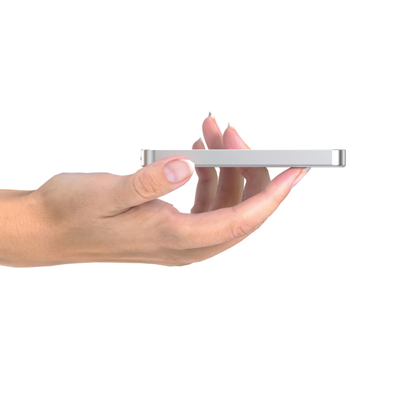 Urban Vitamin Marin 5000 mAh magnet. 15 W bezd. powerbanka strieborná 8