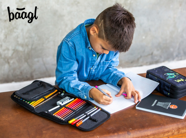 BAAGL Školský trojposchodový peračník Traktor GRS 6