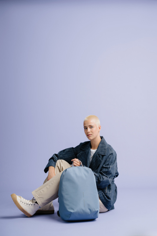 Nedobytný batoh Bobby Soft modrá 16