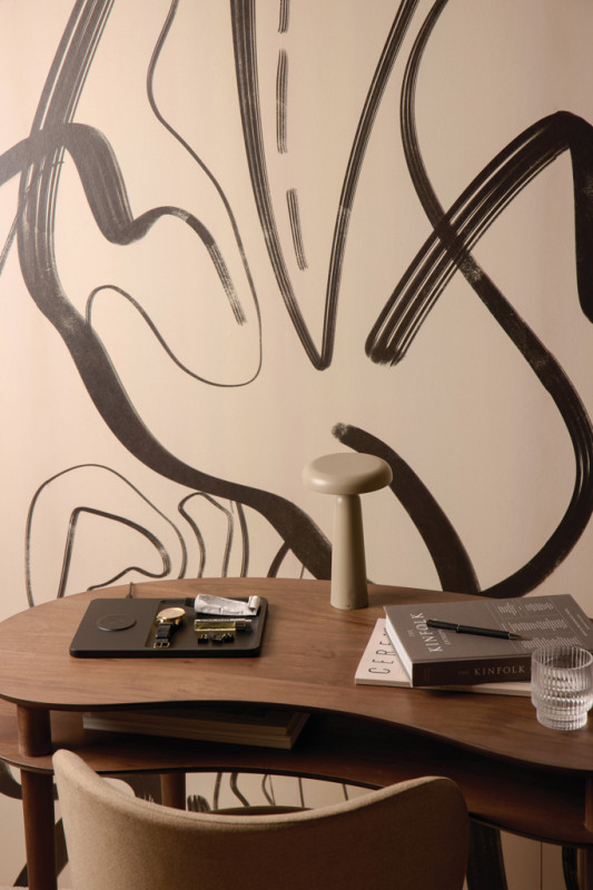 VINGA Timo RCS stolná nabíjačka a podnos na doplnky čierna 6