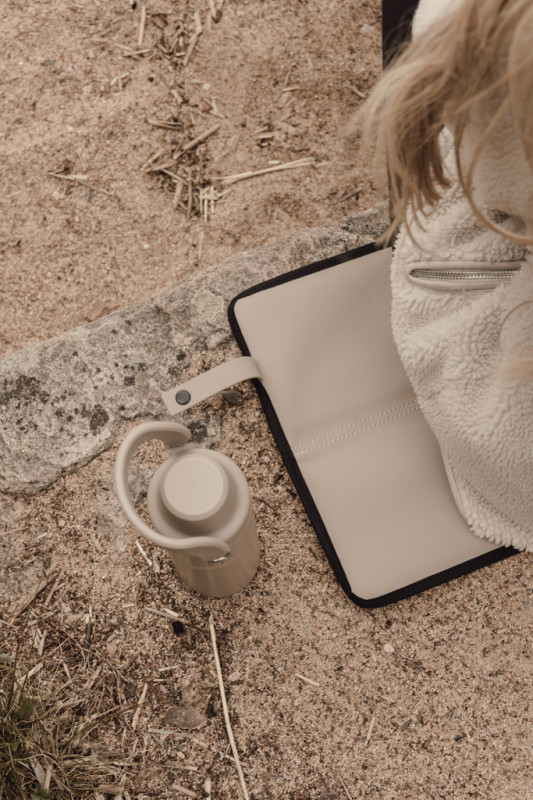 VINGA Baltimore RCS podložka na sedenie greige 4