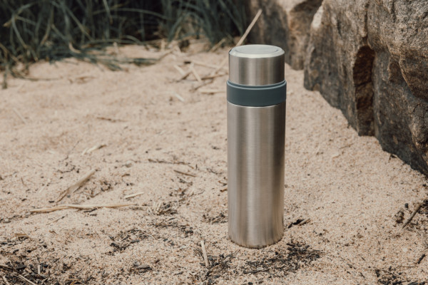 VINGA Tono RCS termoska s dvojitým pohárom 750 ml oceľ 5