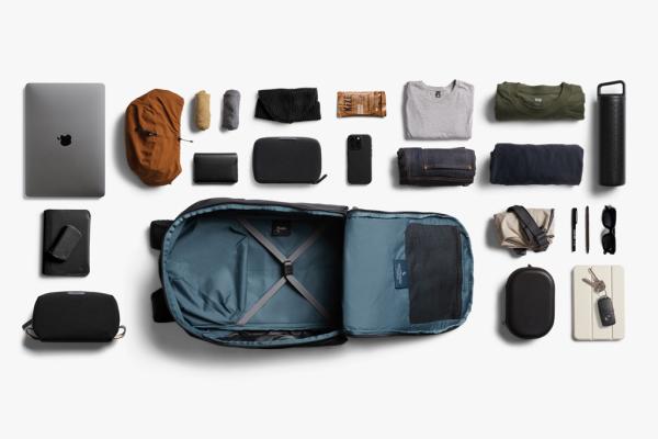 Bellroy Transit Backpack čierna 11