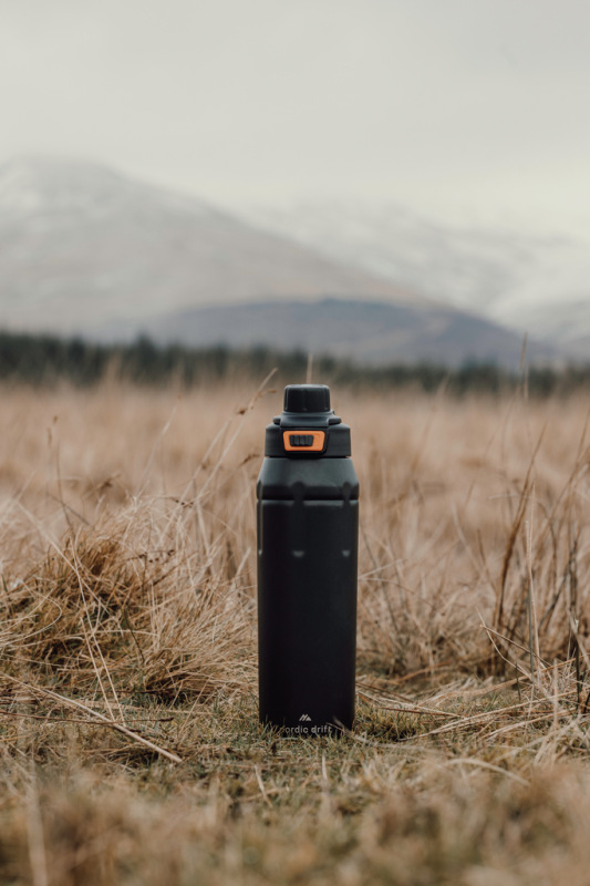 Nordic Drift Trail RCS Izolovaná uzamykateľná športová fľaša čierna 14