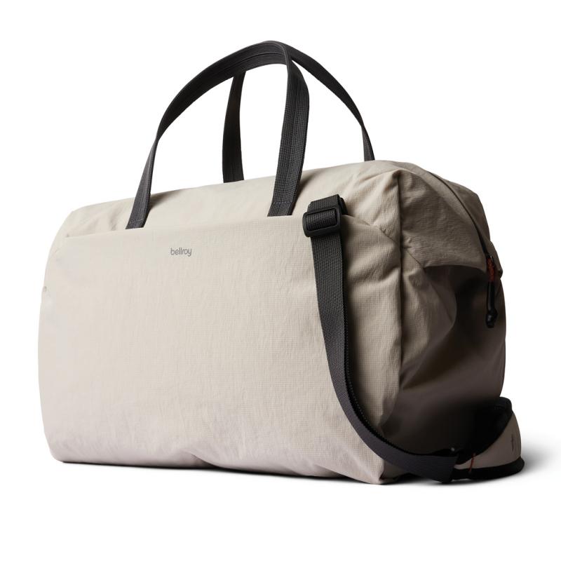 Bellroy Lite Duffel béžová 1