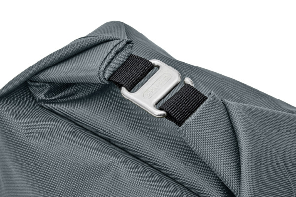 Izolovaná/chladiaca taška na obed 6,7l Black+Blum sivá 6