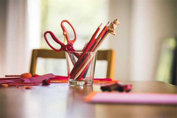 Nožnice, detské, tréningov, FISKARS, červené 7