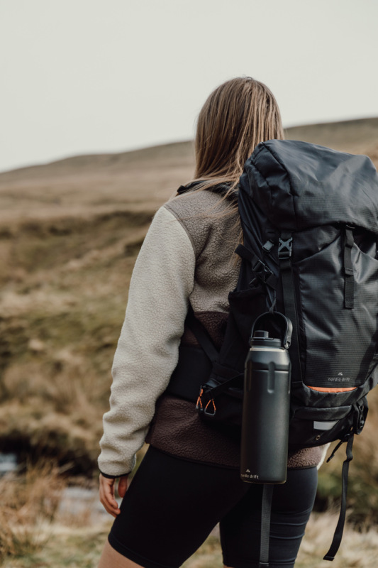 Nordic Drift Trail RCS Izolovaná športová fľaša 940 ml čierna 11