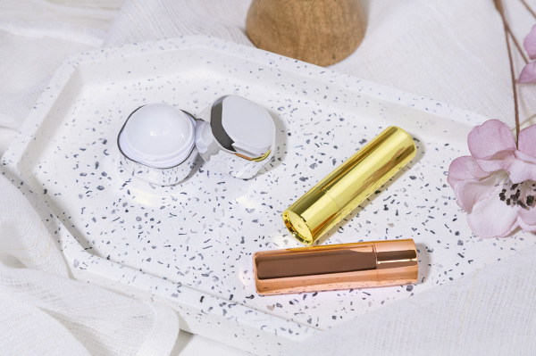 Shinelox balzam na pery 3