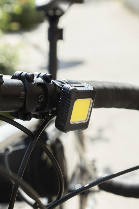 Cobik sada dobíjacích svetiel na bicykel 12