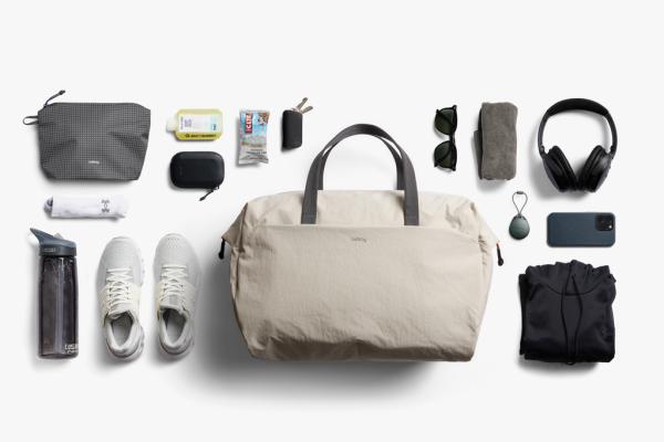 Bellroy Lite Duffel béžová 7