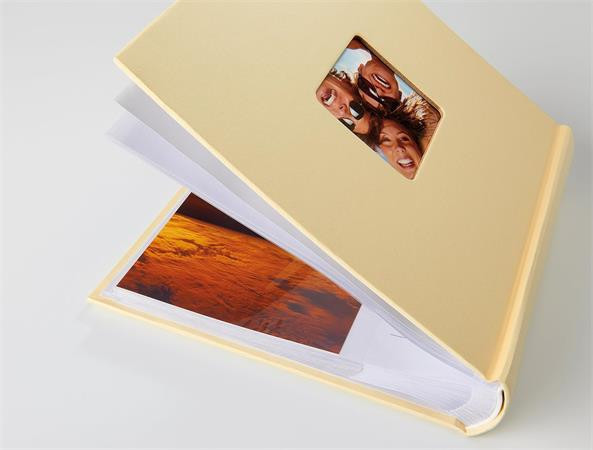 . Fotoalbum, na 200 fotiek, 10x15 cm, "Walther Fun", krémový 2