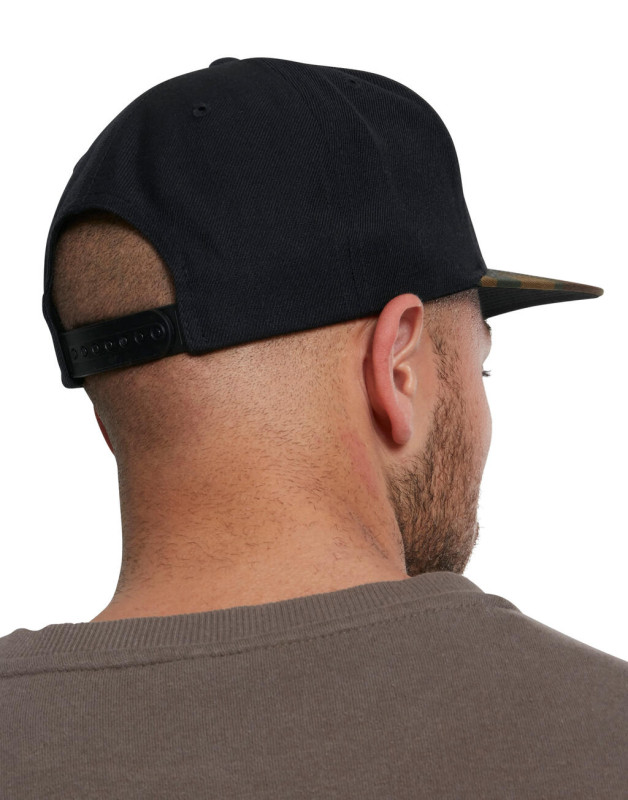 Classic Snapback 2-Tone Camo šiltovka 1