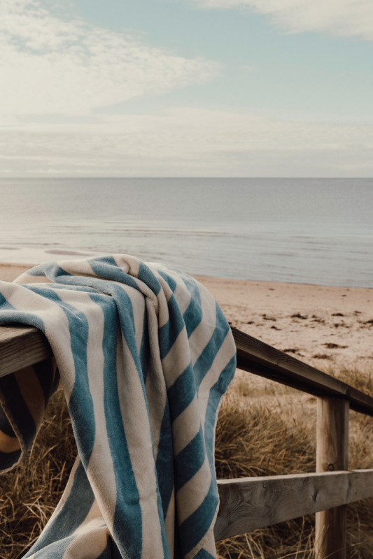 VINGA Lagoa GRS plážový uterák svetlo modrá 2