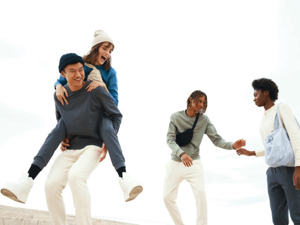 Nefarbená mikina IQONIQ Denali z recykl. bavlny heather blue XXS 18