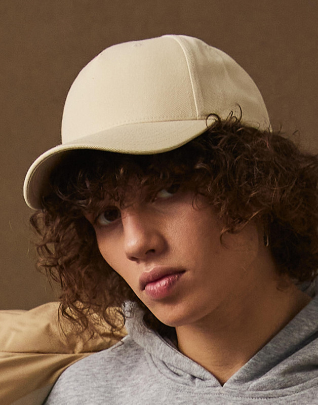 5-Panel Premium Curved Visor Snapback šiltovka