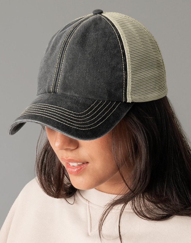 6 Panel Vintage Trucker 2