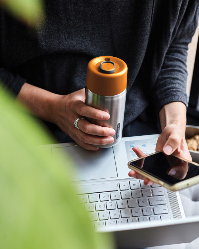 Cestovný nerezový termo hrnček 340ml Black+Blum oranžová 6